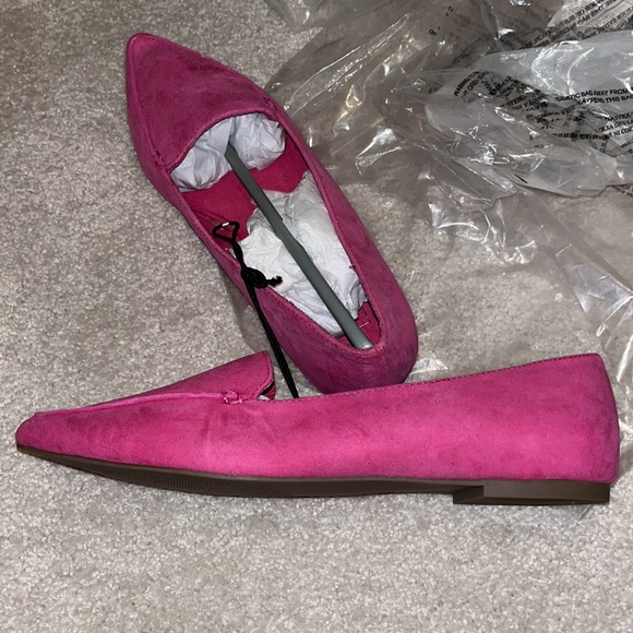 NWT Gap Leather Pointed Loafers - Size 9.5 - Picture 8 of 8